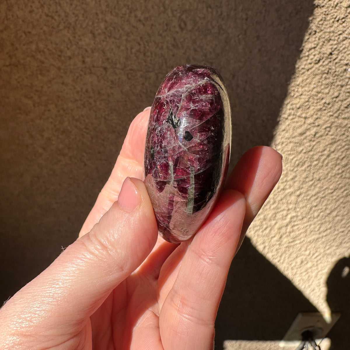 Rhodolite Garnet Heart Palm Stone