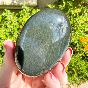 Rainbow Sheen Obsidian Palm Stone