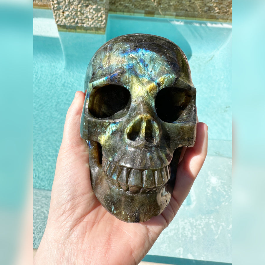 Flashy Labradorite Crystal Skull