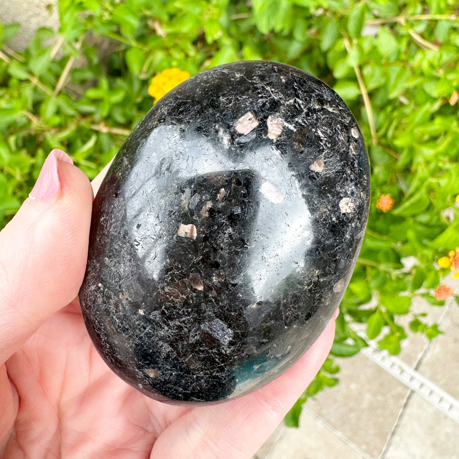 Coppernite Palm Stone