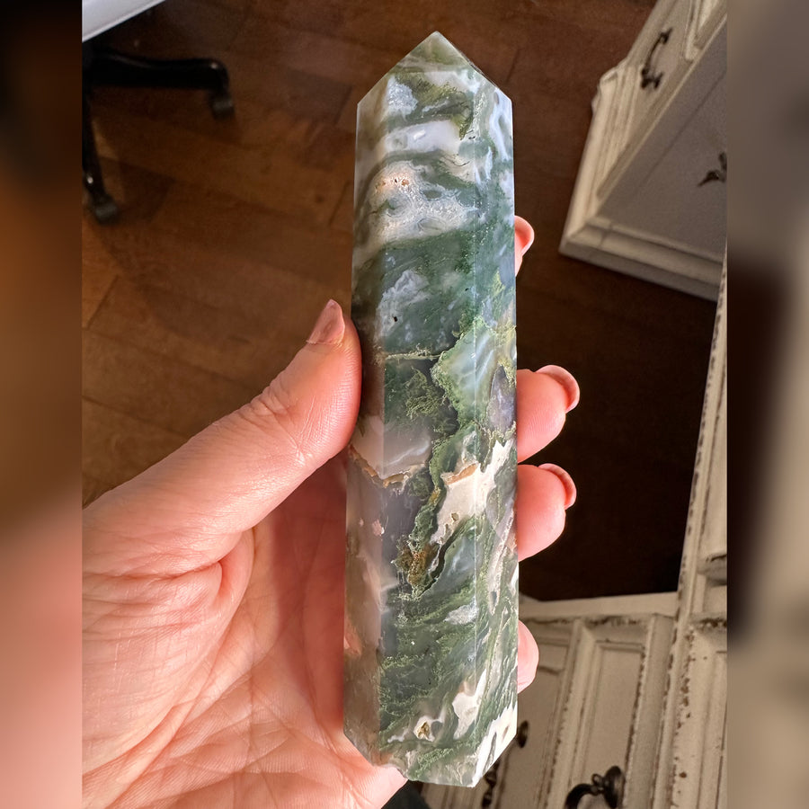 Green Moss Agate Crystal Generator Tower