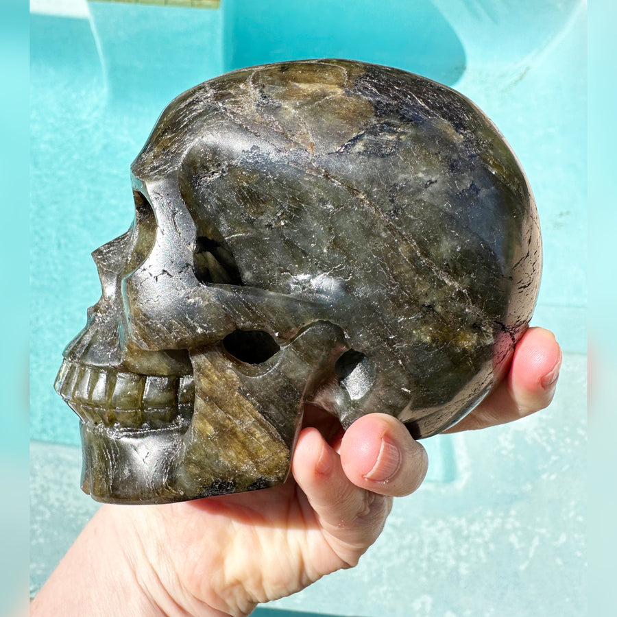 Flashy Labradorite Crystal Skull