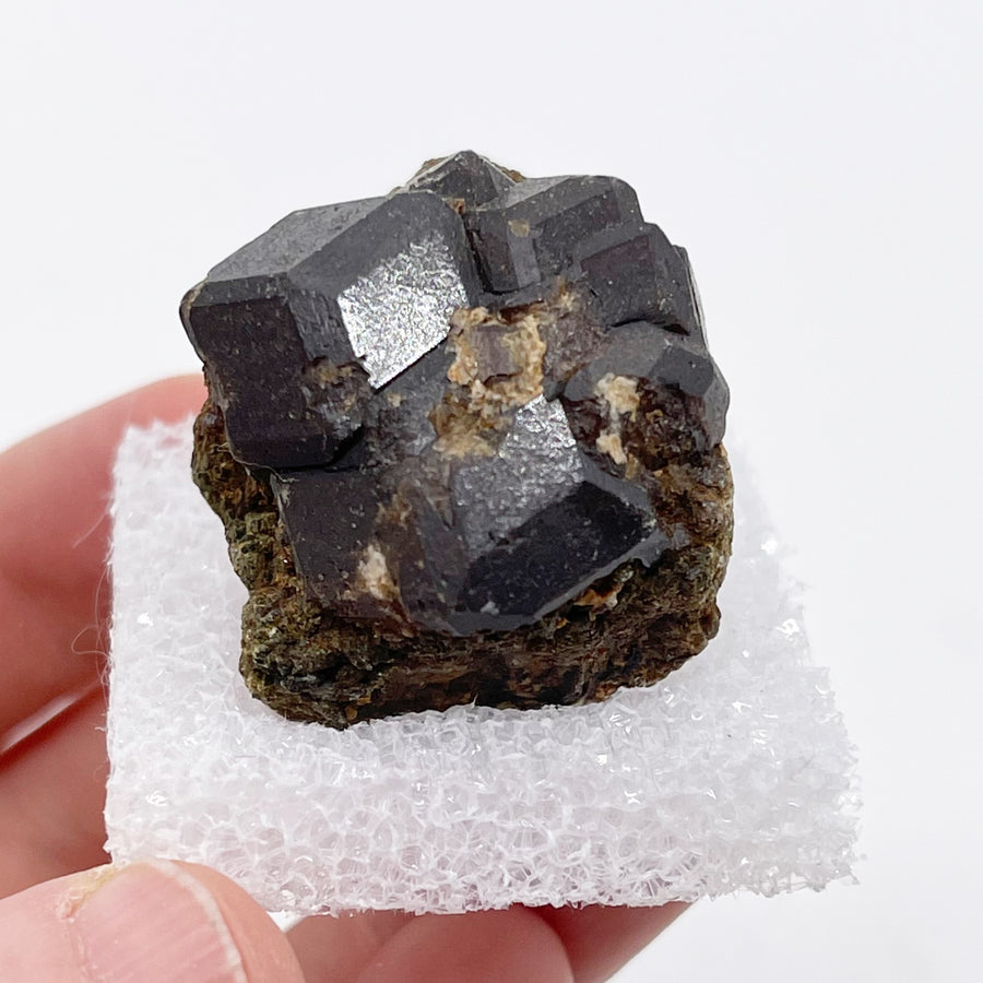 Raw Natural Genuine Garnet from Mali (5 pieces)