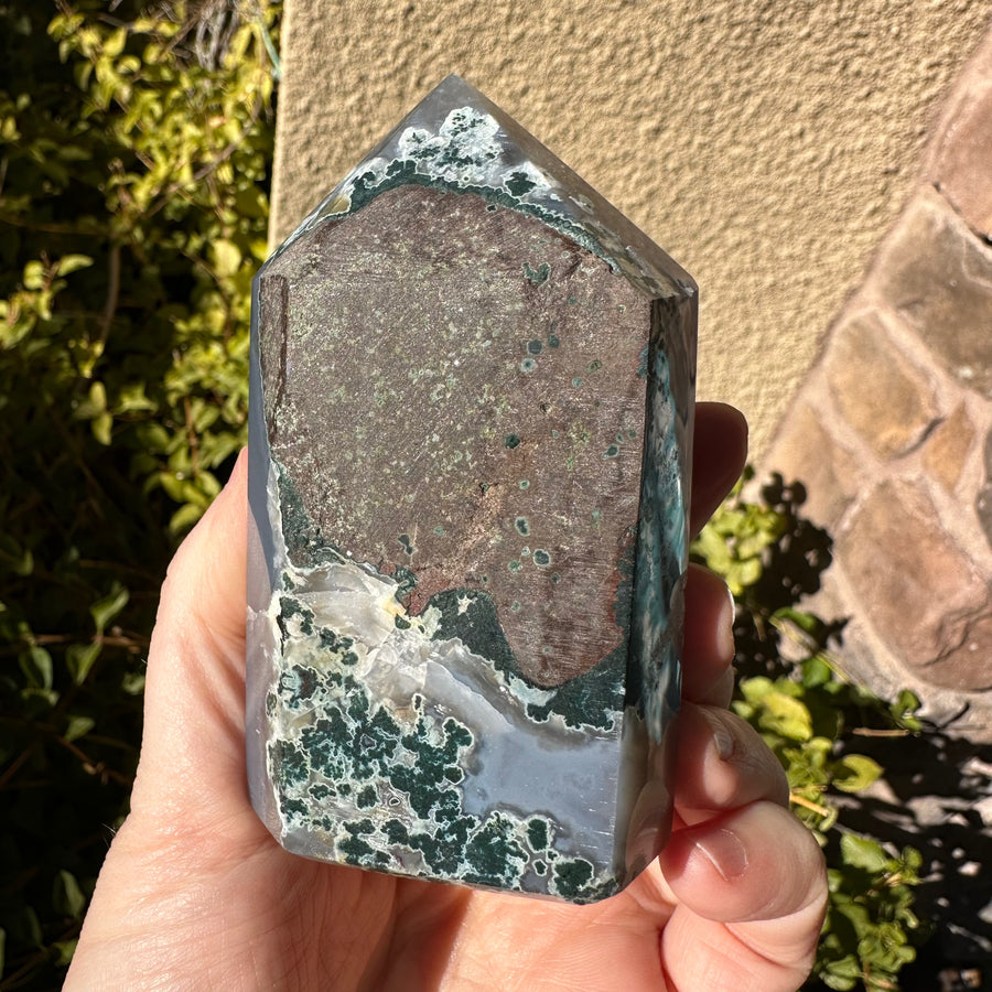 Amethyst Geode Tower